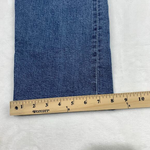 Levis Womens Jeans 29 Ribcage Straight Ankle Medium Wash Button Fly 29x25 EUC - Picture 10 of 11